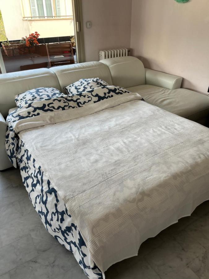 Chambre Privee Avec Terrasse Au Port De Nice Exterior photo